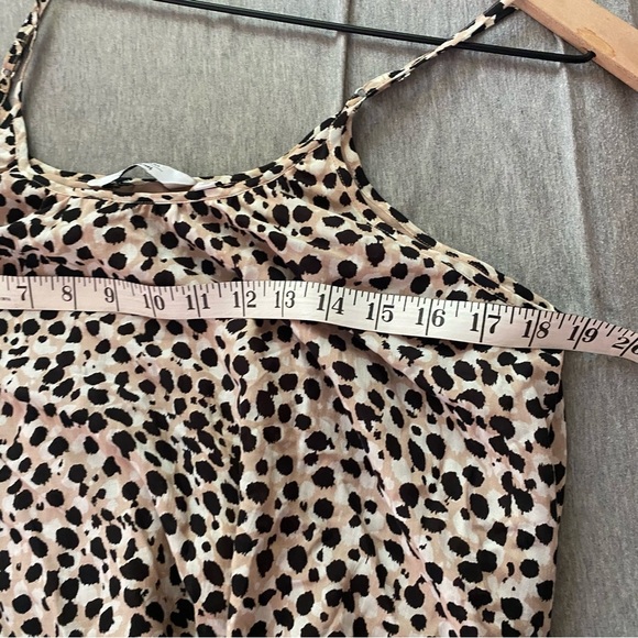 & Other Stories Gathered Leopard Maxi Dress - Picture 12 of 12